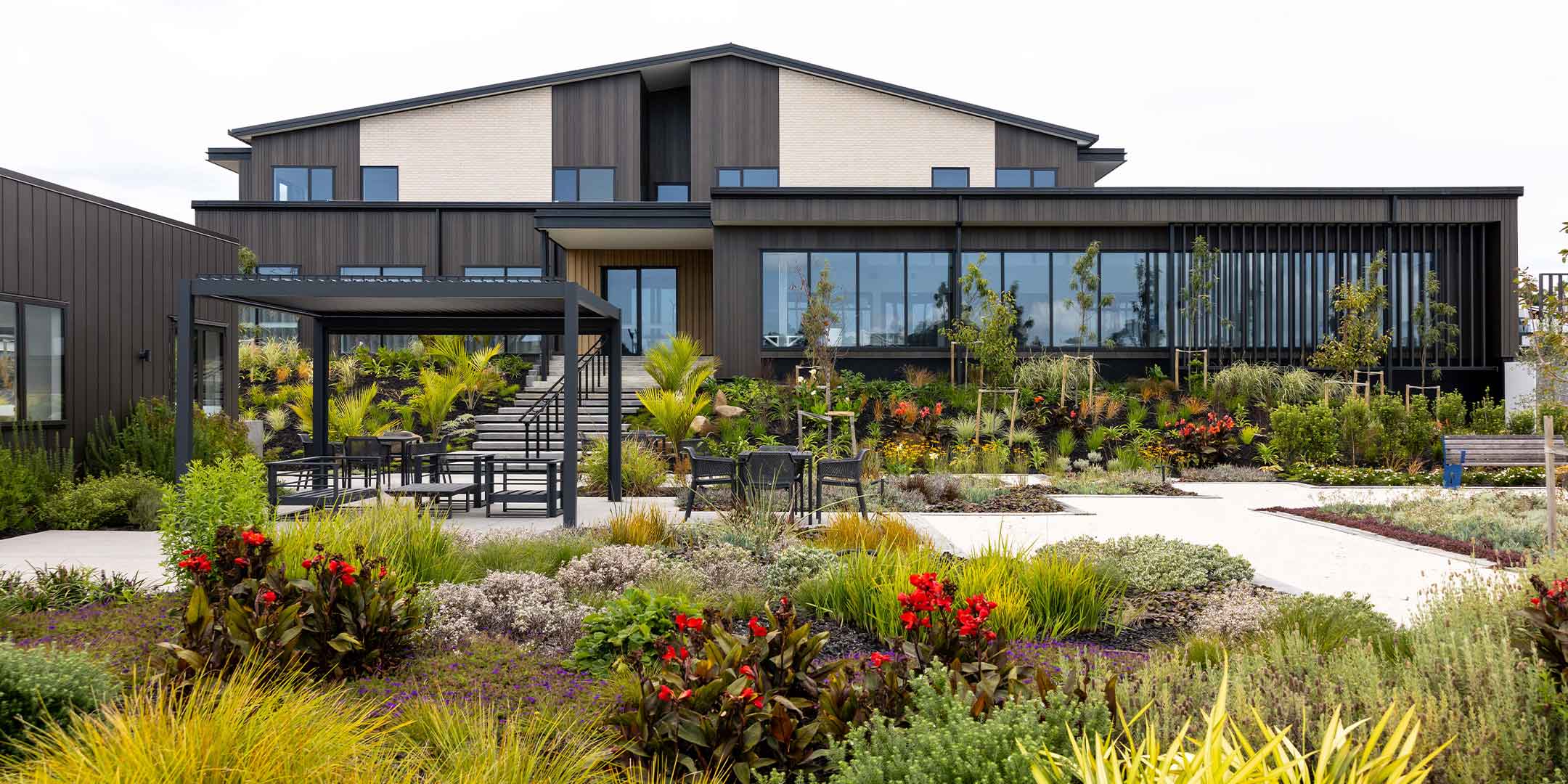 Metlifecare Pohutukawa Landing Retirement Village